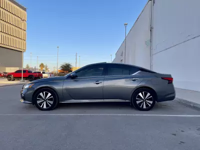 Nissan Altima 2022
