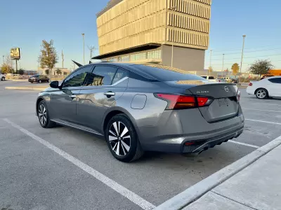 Nissan Altima 2022