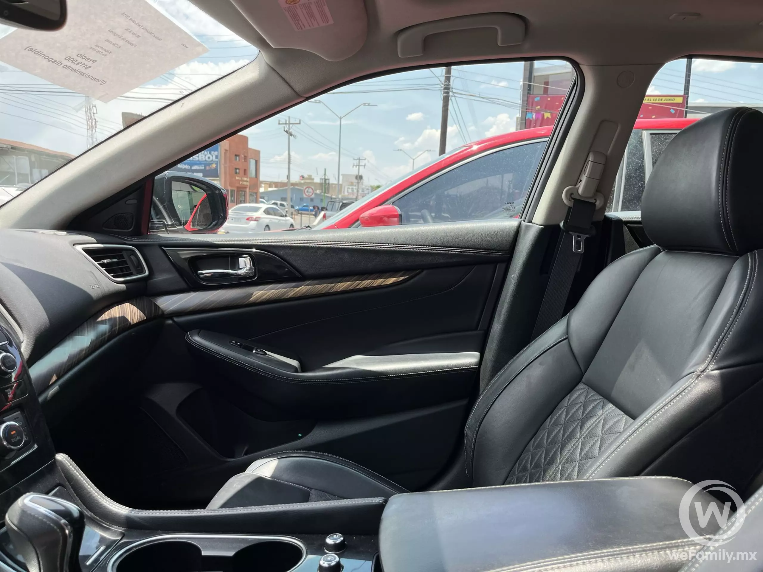 Nissan Maxima