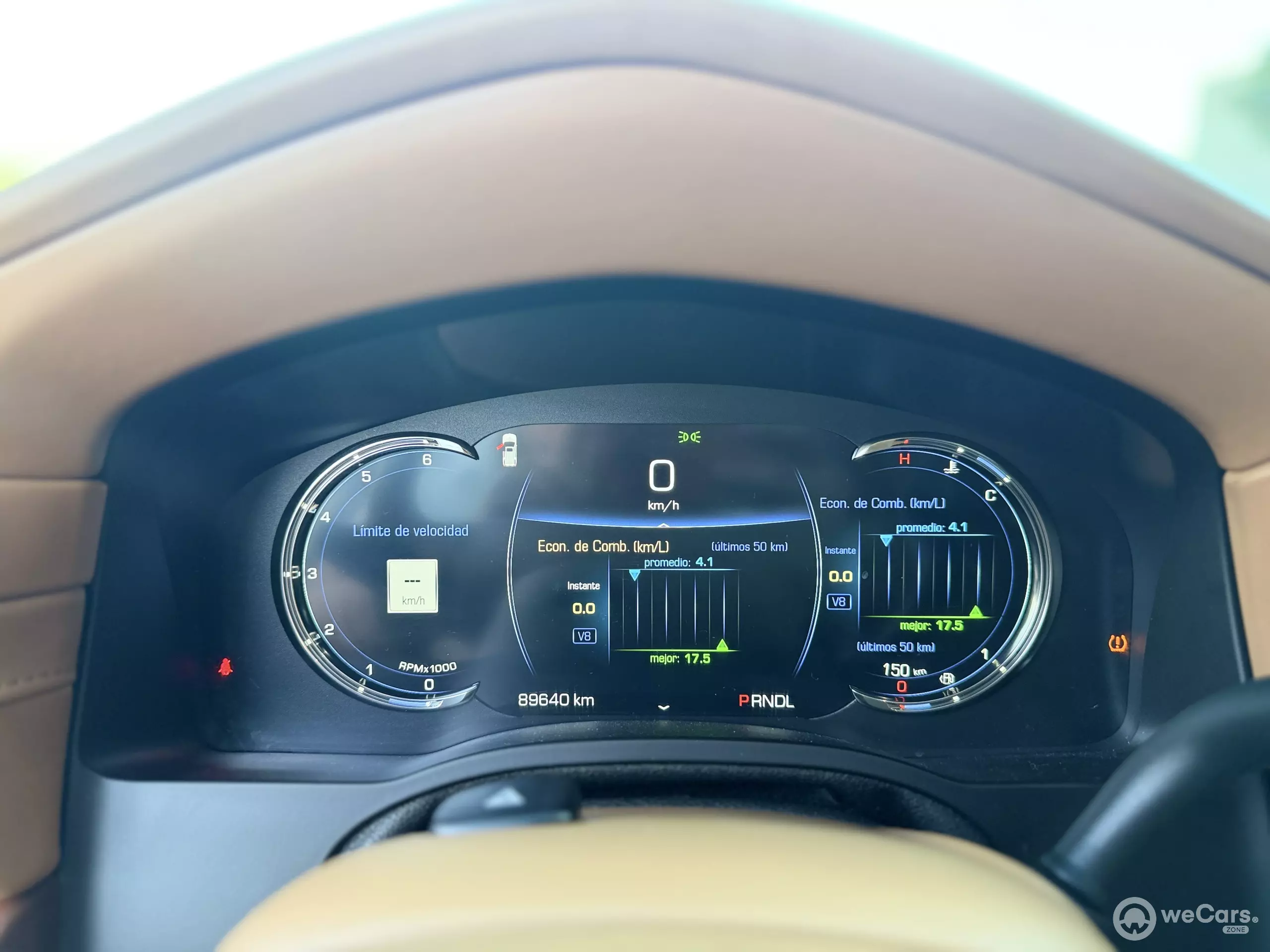 Cadillac Escalade VUD