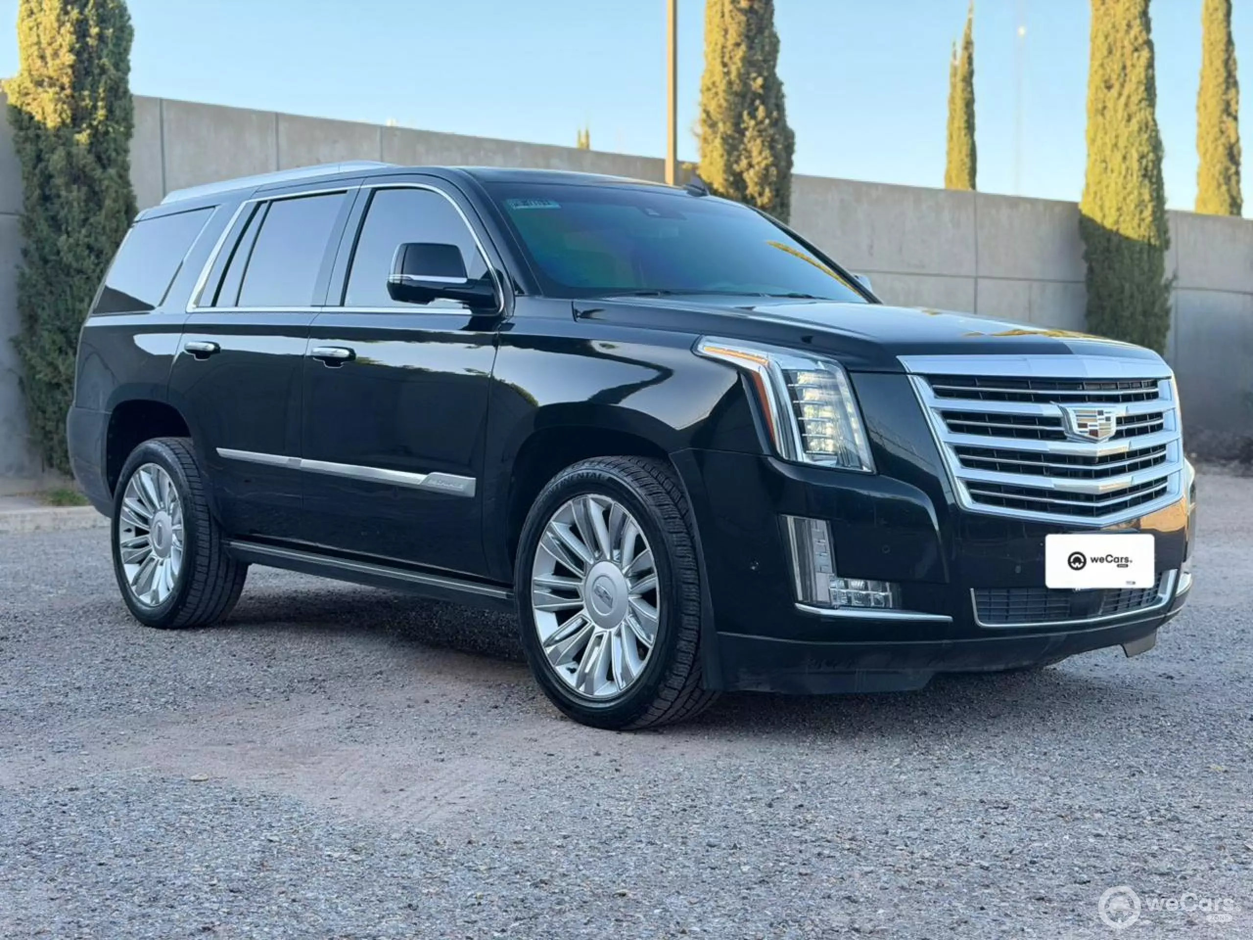 Cadillac Escalade VUD 2017