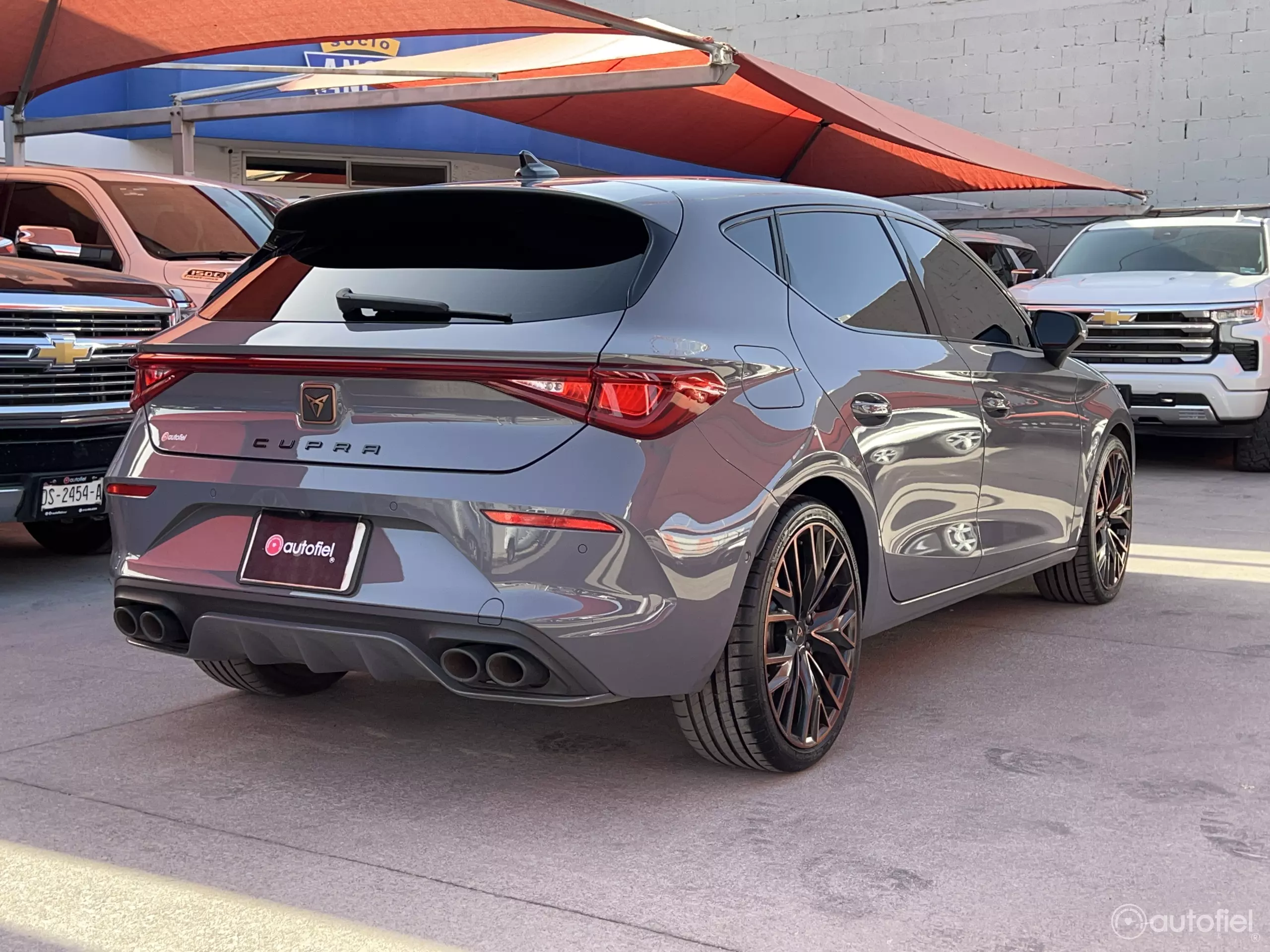 Cupra León