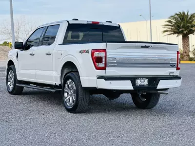 Ford Lobo Pick-Up 2022