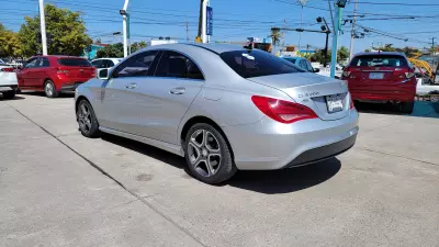 Mercedes Benz Clase CLA 2015