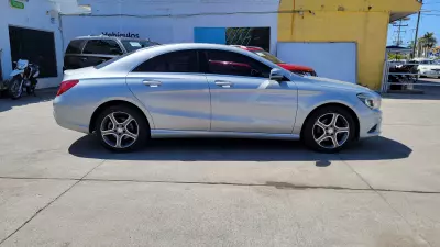 Mercedes Benz Clase CLA 2015