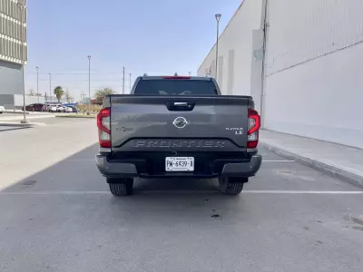 Nissan Frontier Pick-Up 2021