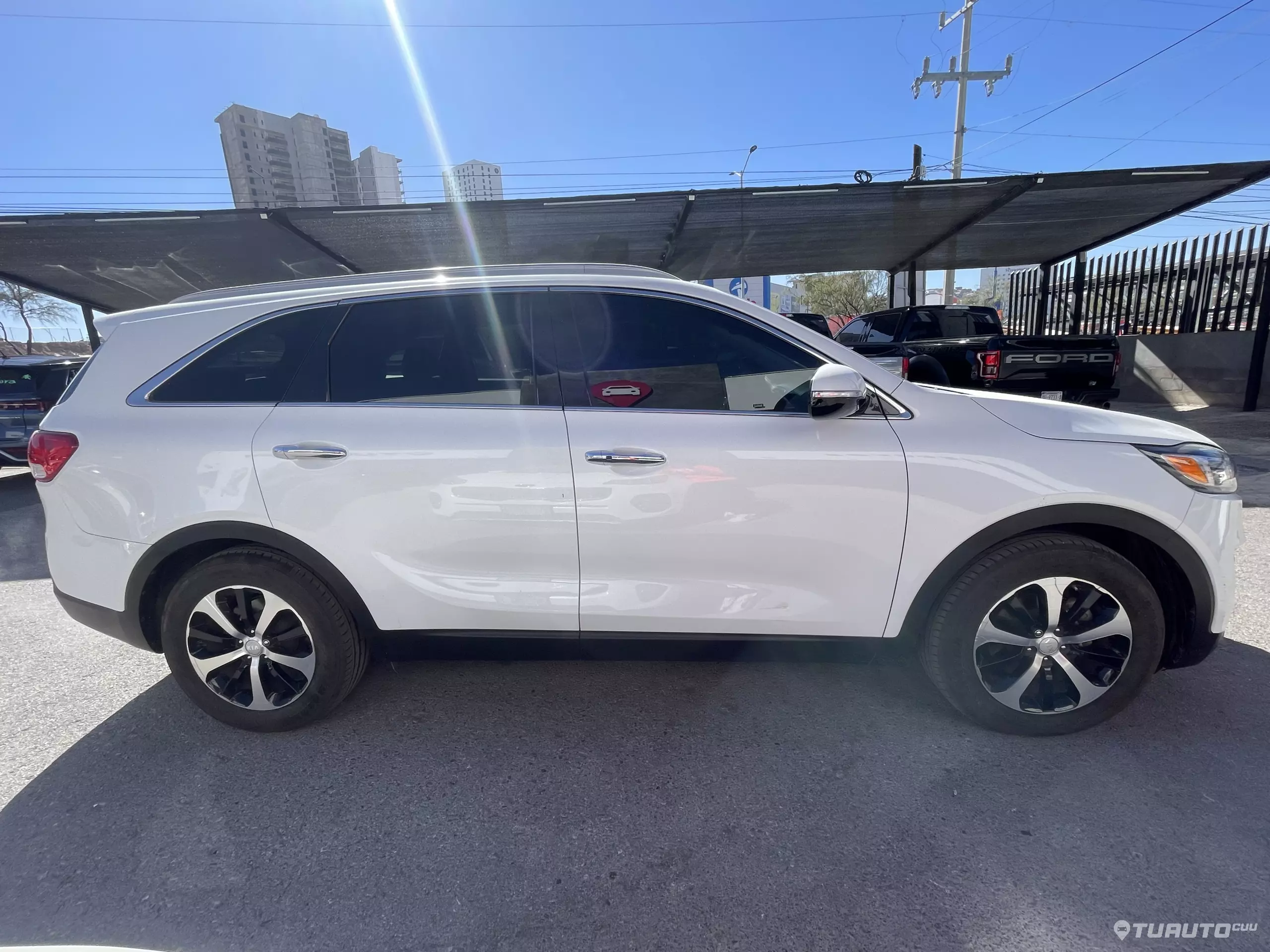Kia Sorento VUD