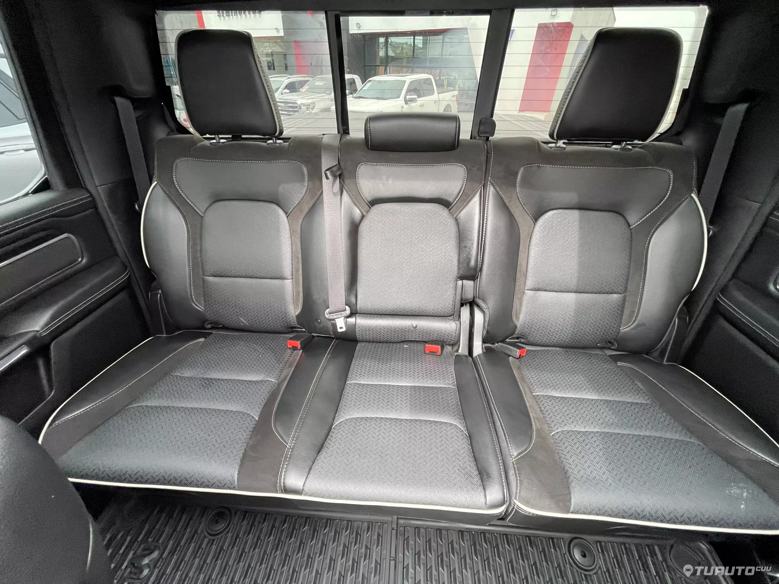 Dodge Ram 1500 Pick-Up