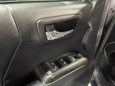 Toyota Tacoma Pick-Up 2021