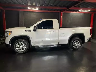 GMC Sierra Pick-Up 2021
