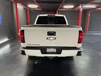 Chevrolet Silverado 2500 y Cheyenne Pick-Up 2018