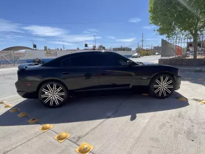 Dodge Charger 2012