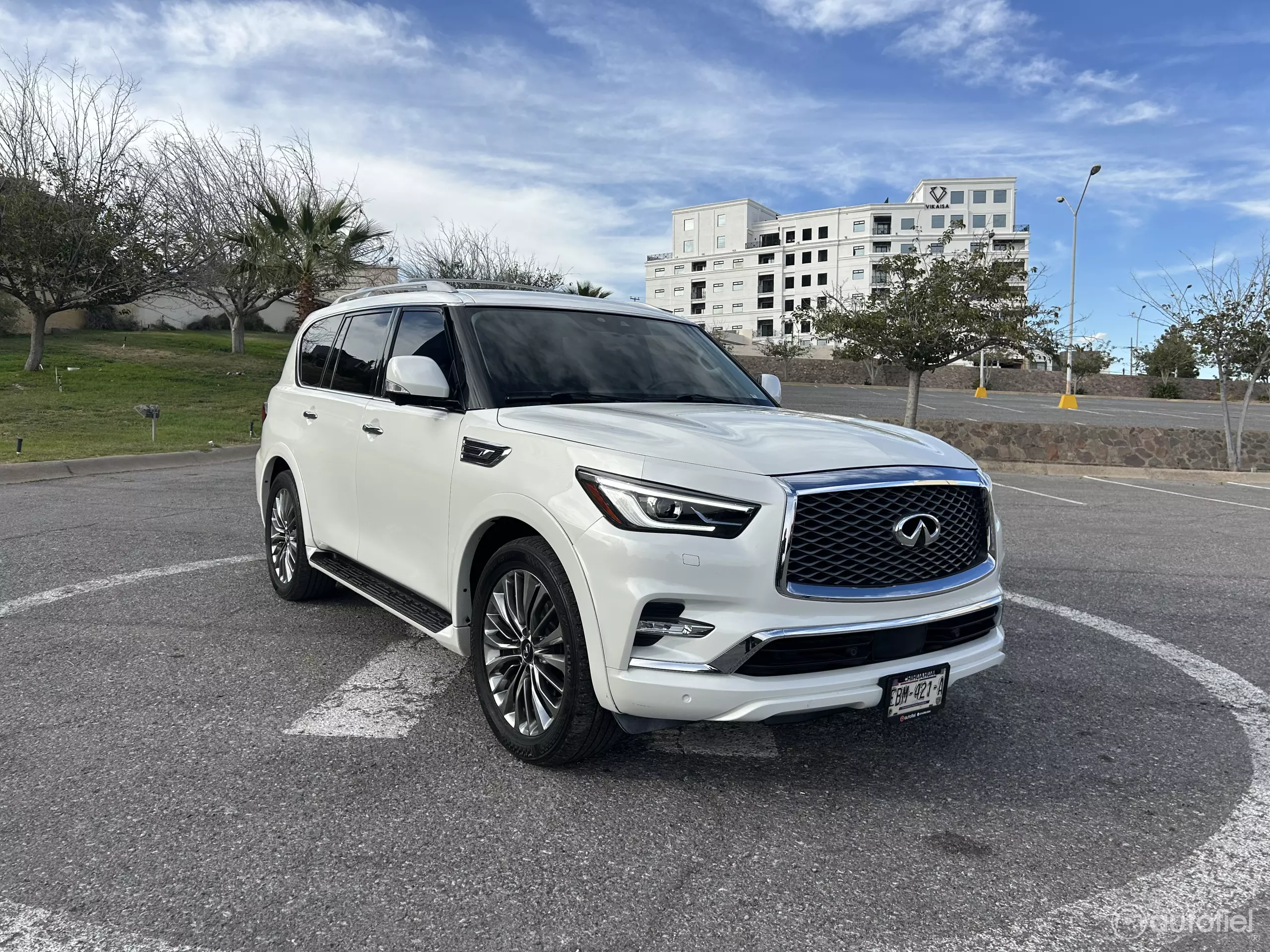 Infiniti QX80 VUD 2021