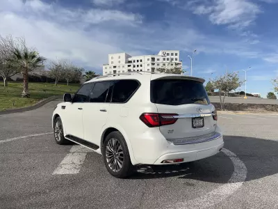 Infiniti QX80 VUD 2021