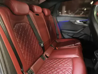 Audi A4 2021
