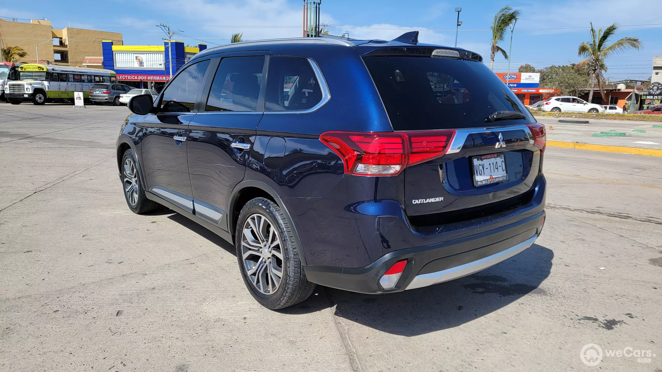 Mitsubishi Outlander VUD