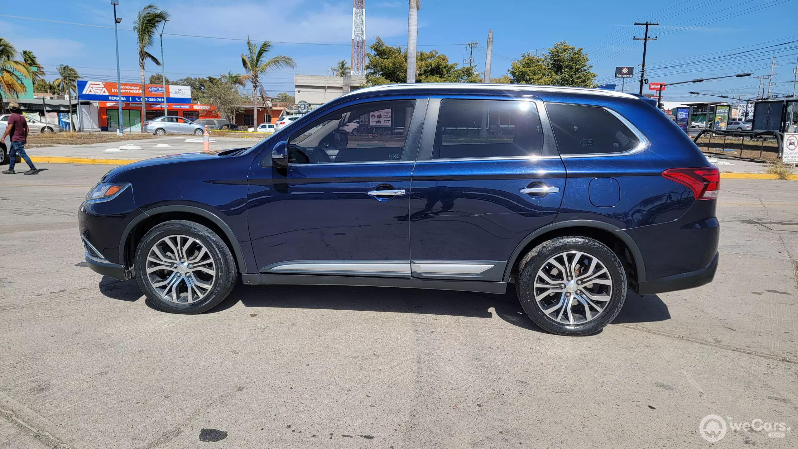 Mitsubishi Outlander VUD