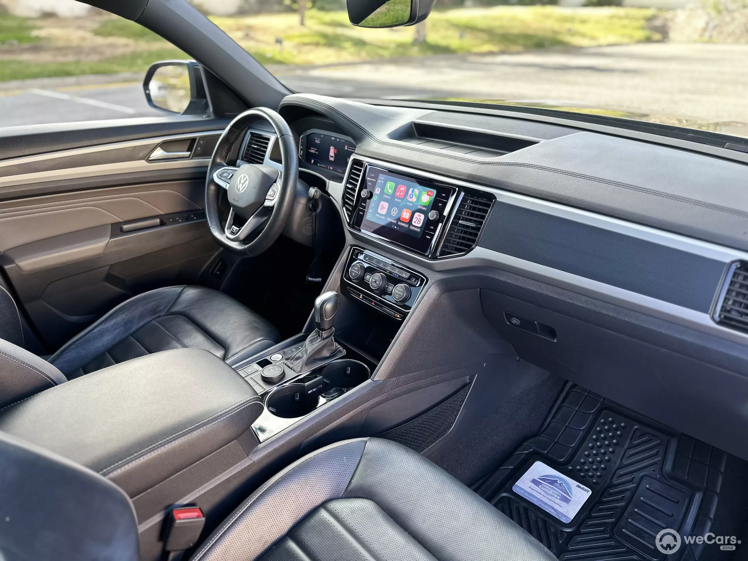 Volkswagen Cross Sport VUD
