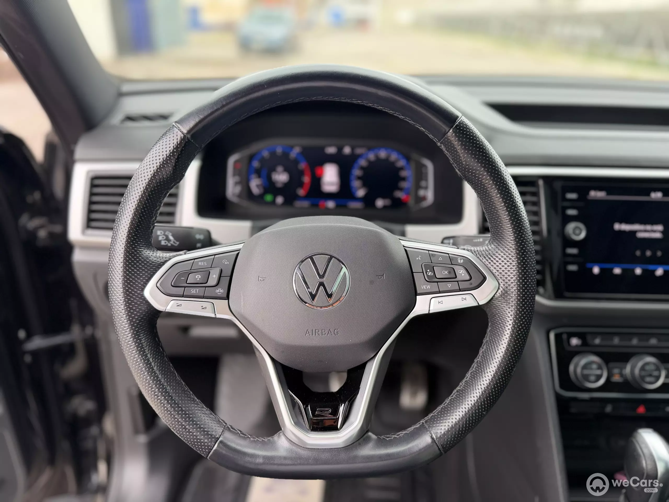 Volkswagen Cross Sport VUD