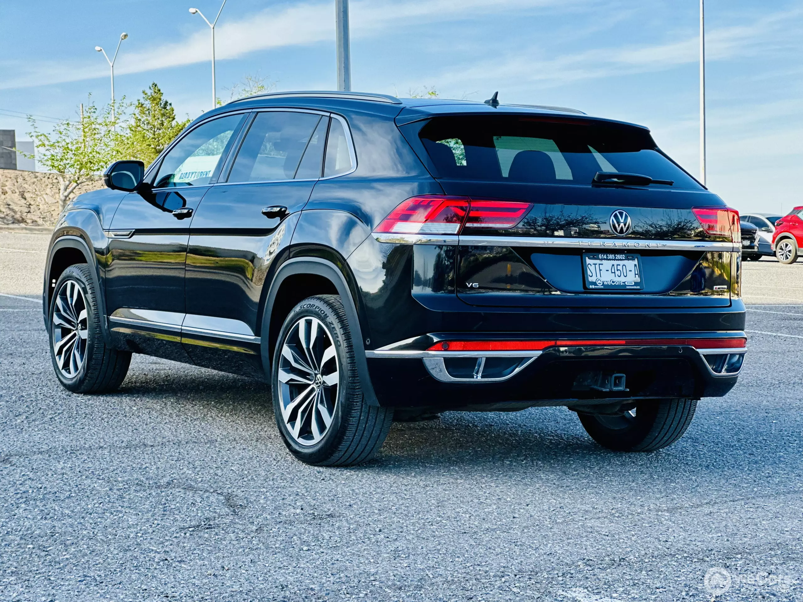 Volkswagen Cross Sport VUD