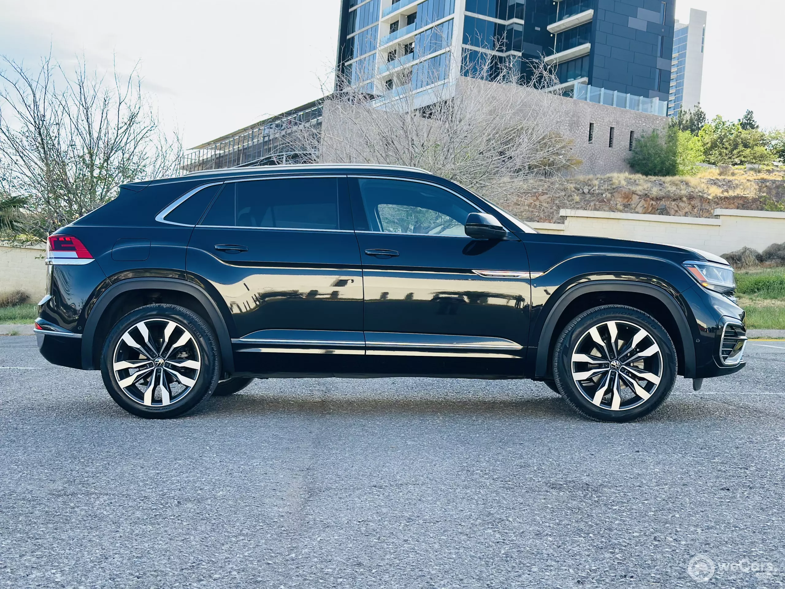 Volkswagen Cross Sport VUD