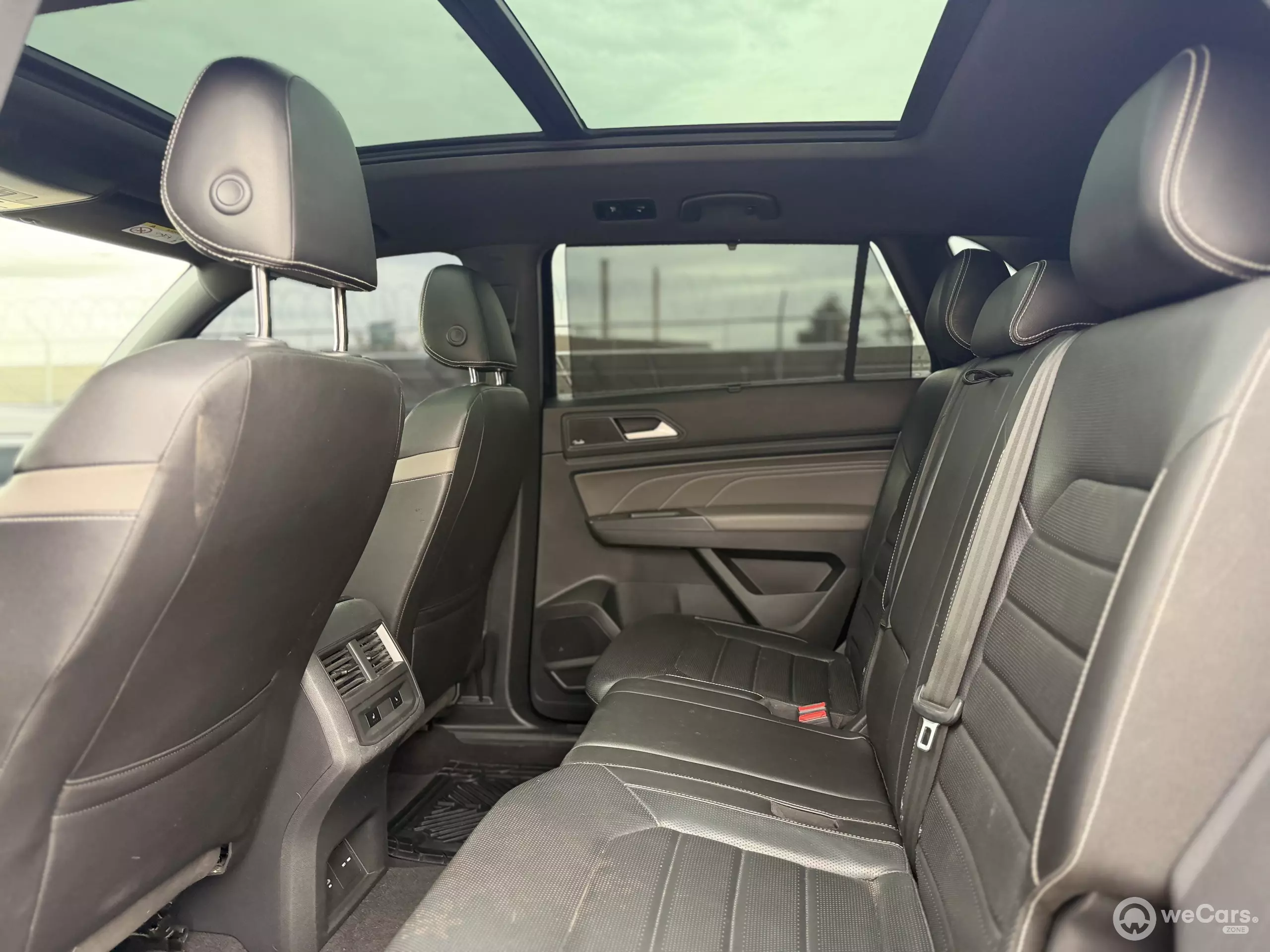 Volkswagen Cross Sport VUD