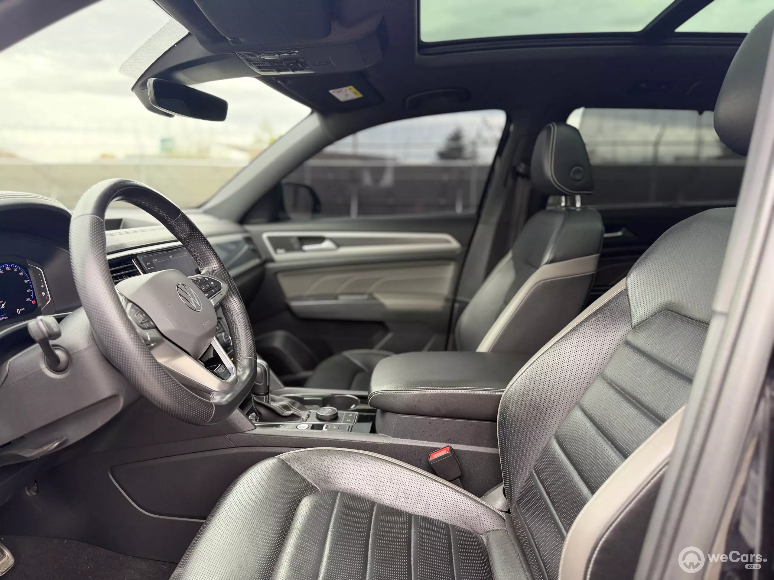 Volkswagen Cross Sport VUD