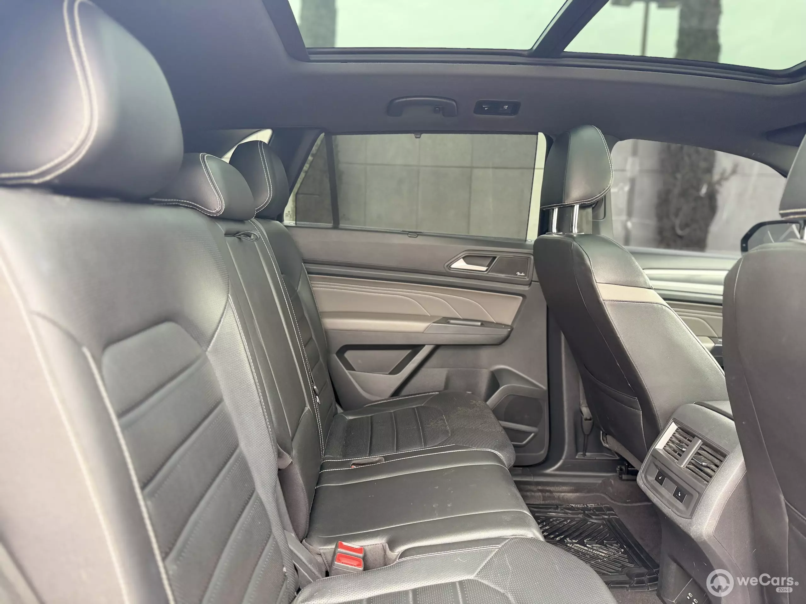 Volkswagen Cross Sport VUD