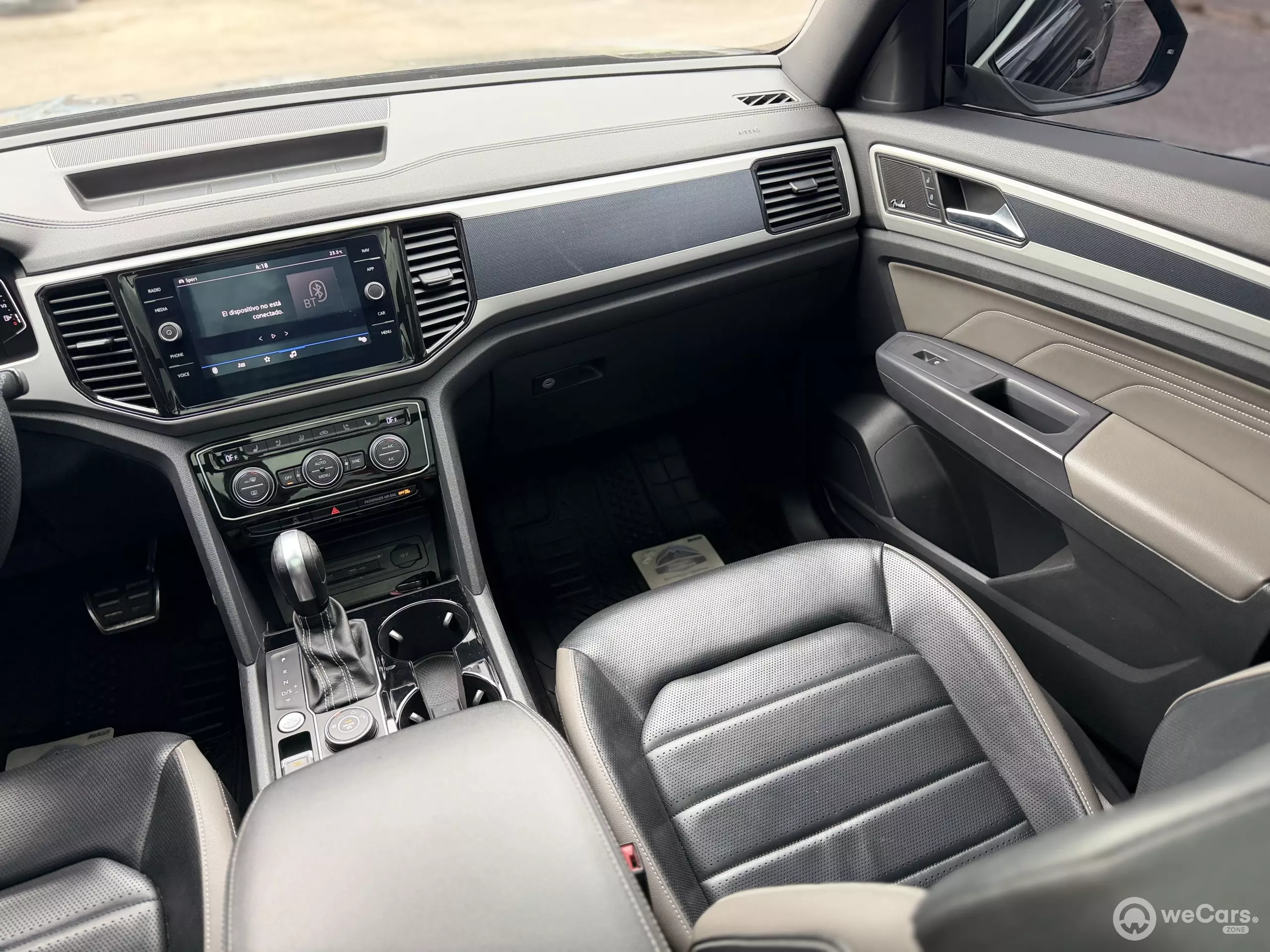 Volkswagen Cross Sport VUD