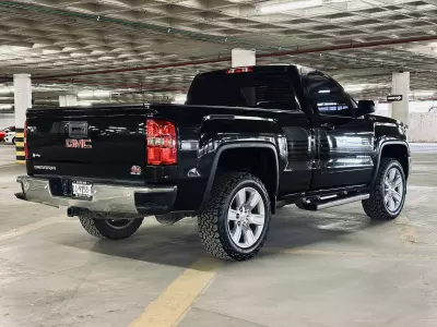 GMC Sierra Pick-Up 4x4 2017
