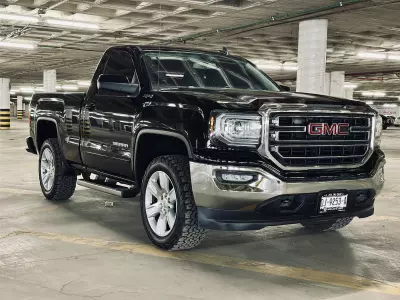 GMC Sierra Pick-Up 4x4 2017