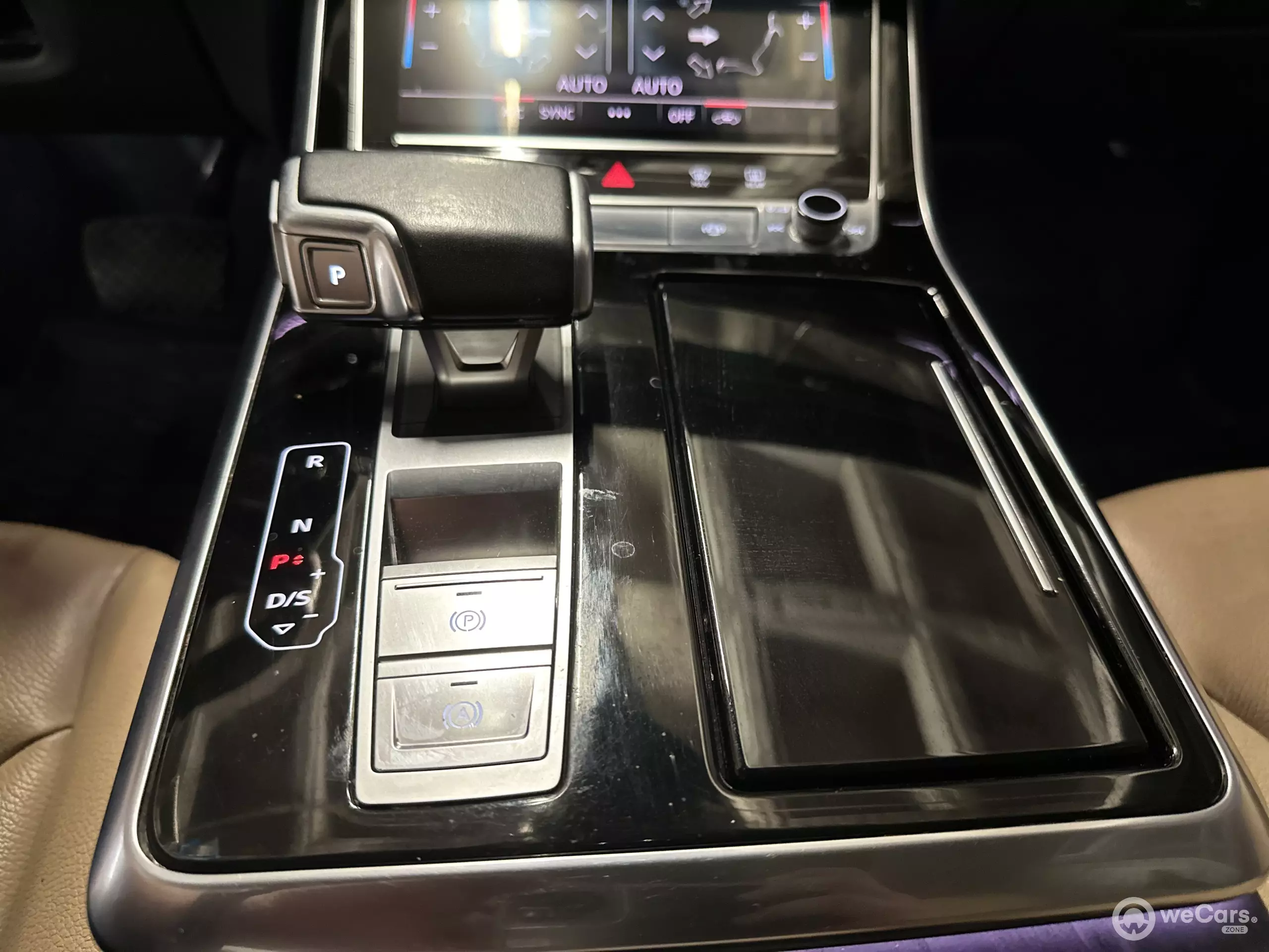 Audi Q8 Quattro VUD