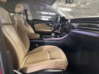 Audi Q8 Quattro VUD 2021