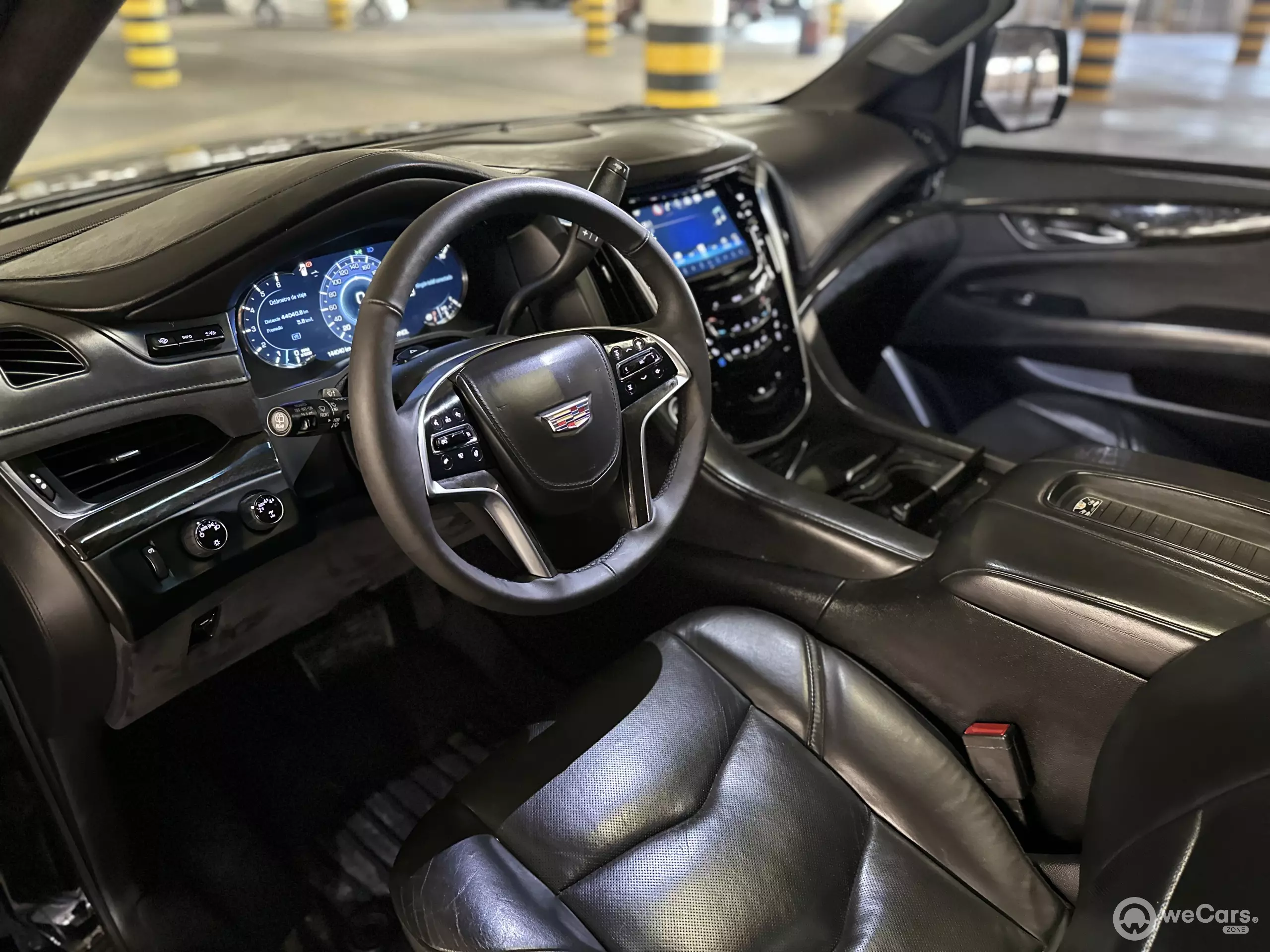 Cadillac Escalade VUD 4x4