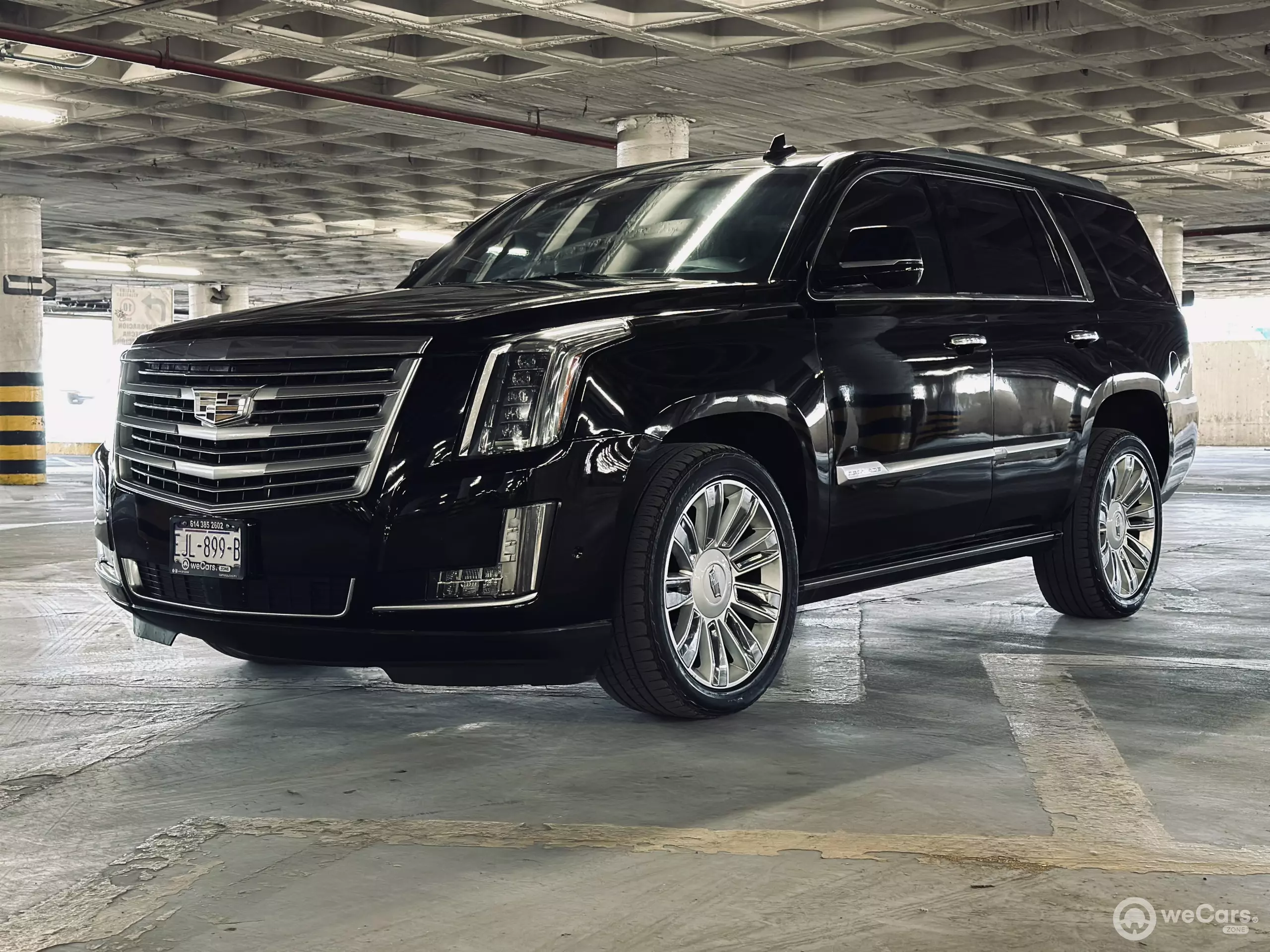 Cadillac Escalade VUD 4x4