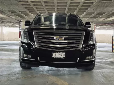 Cadillac Escalade VUD 4x4 2019