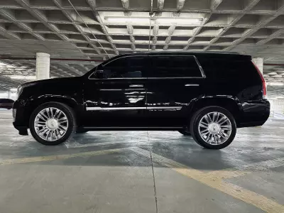 Cadillac Escalade VUD 4x4 2019