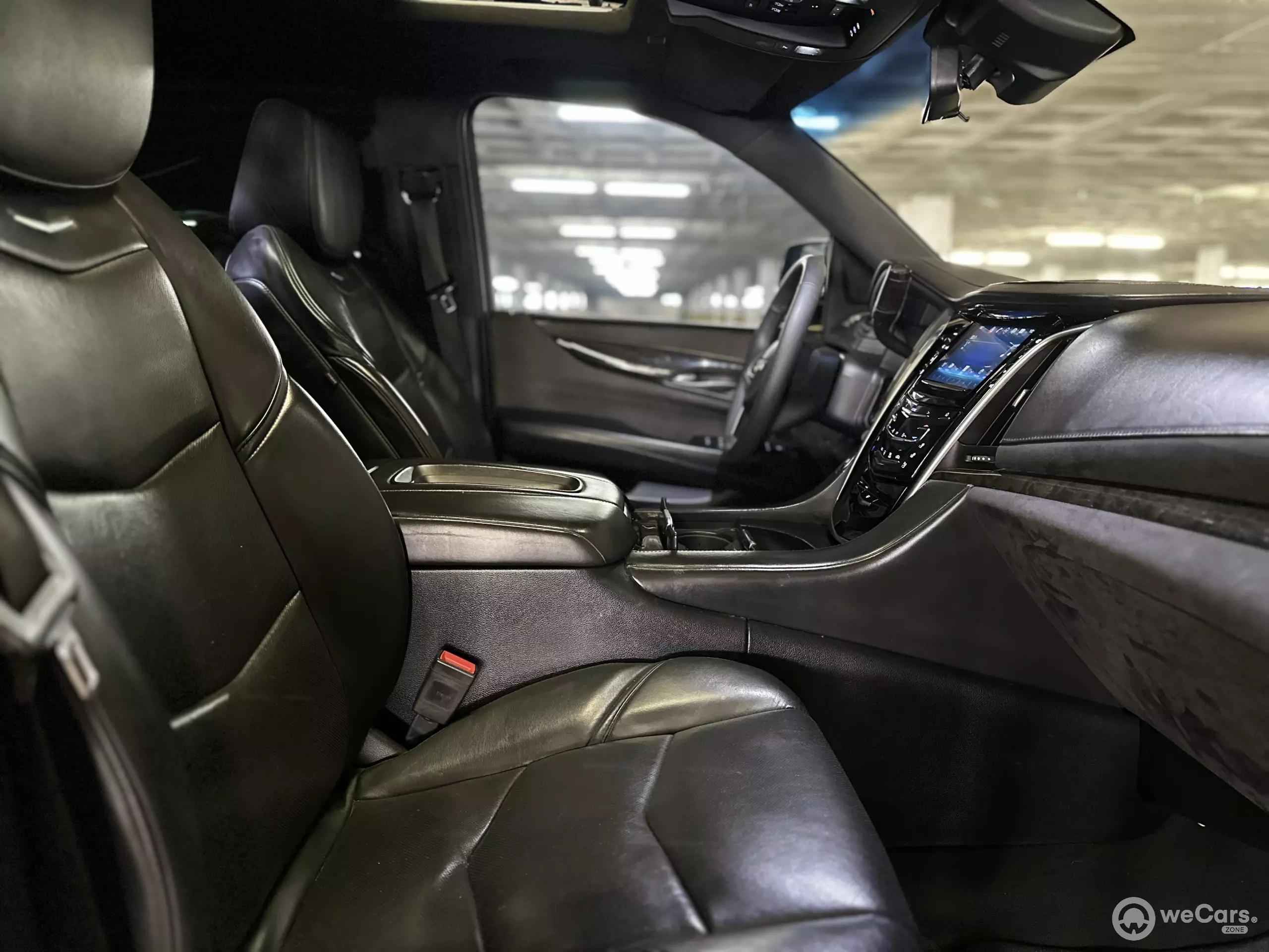Cadillac Escalade VUD 4x4