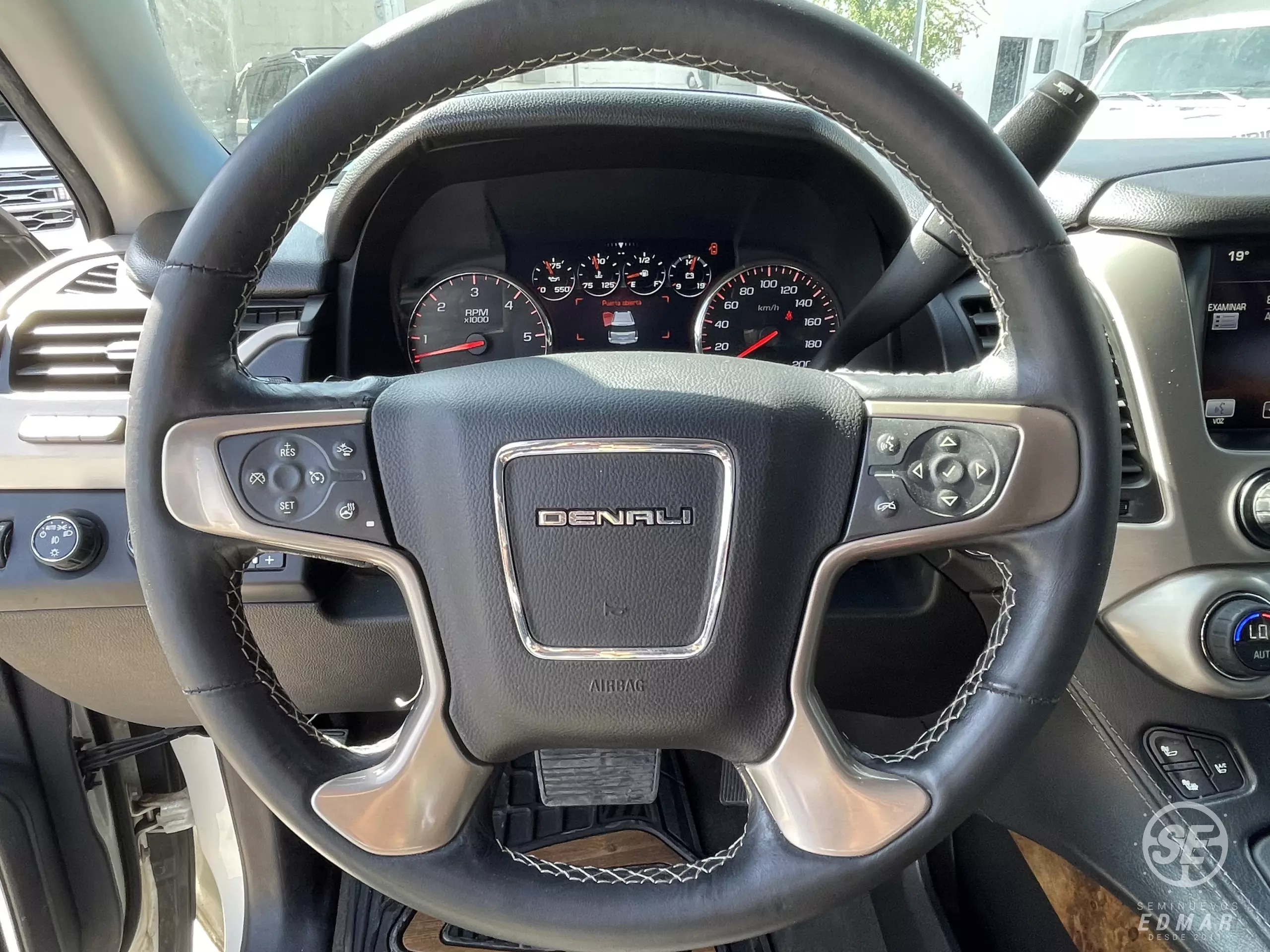 GMC Yukon VUD