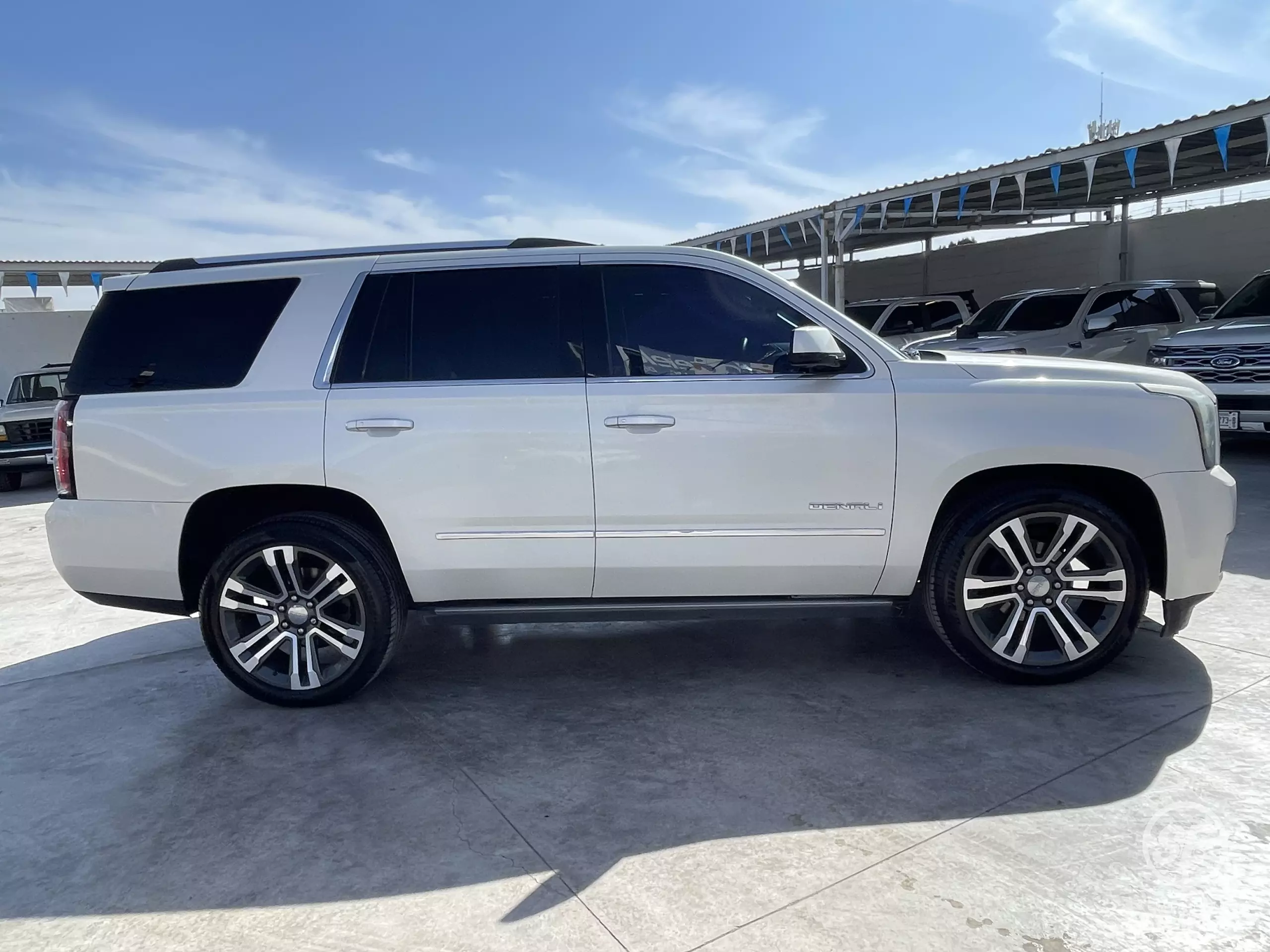 GMC Yukon VUD