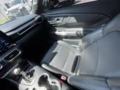 Ford Mustang 2024
