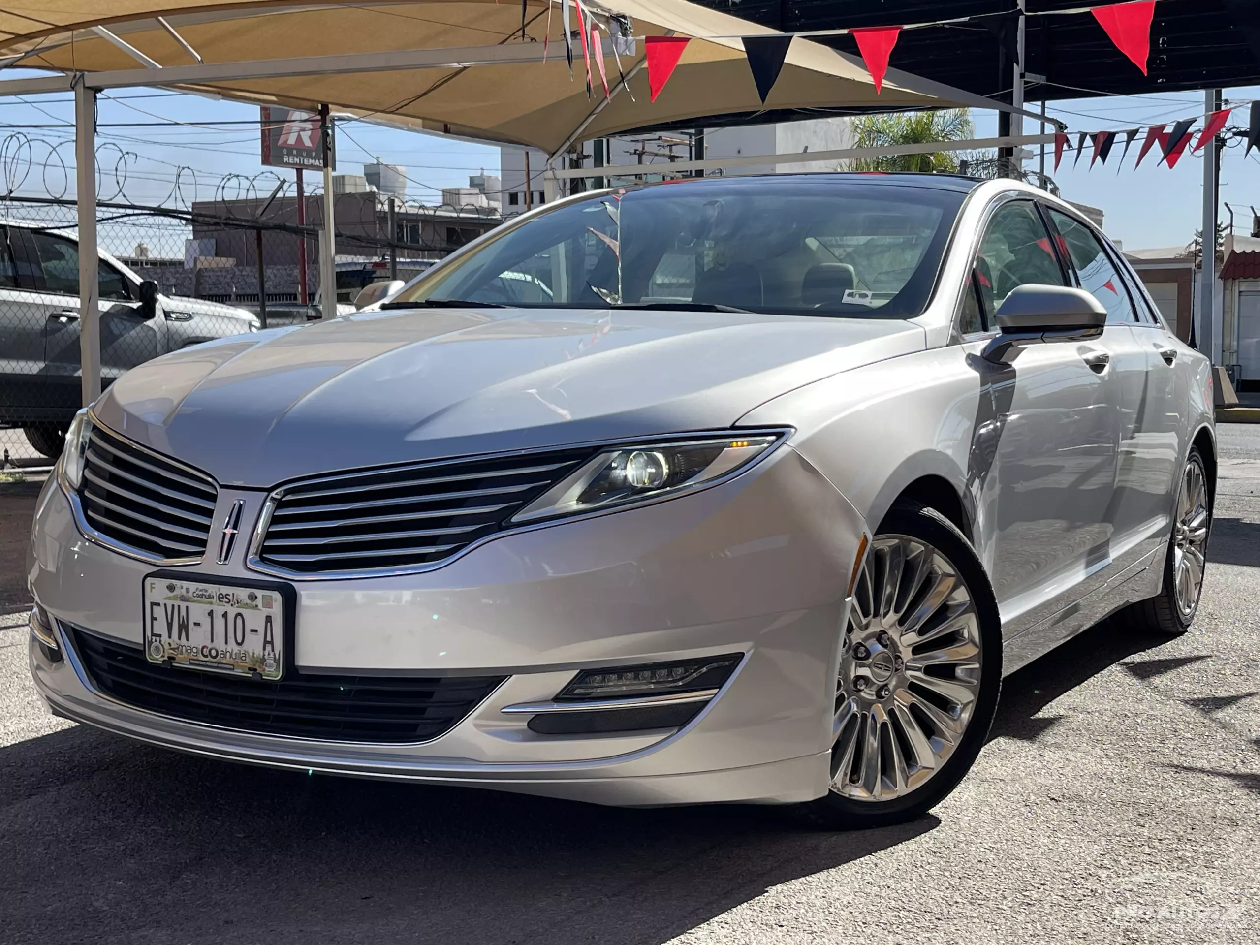 Lincoln MKZ 2014