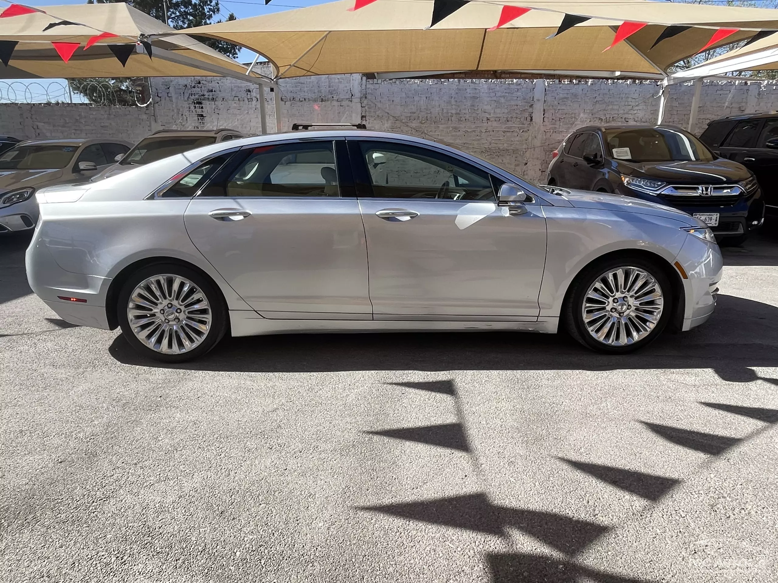 Lincoln MKZ