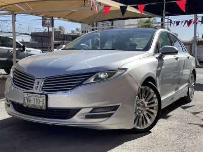 Lincoln MKZ 2014