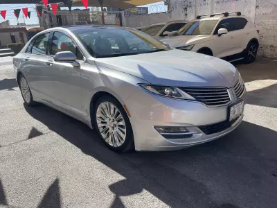 Lincoln MKZ 2014