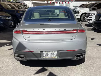 Lincoln MKZ 2014