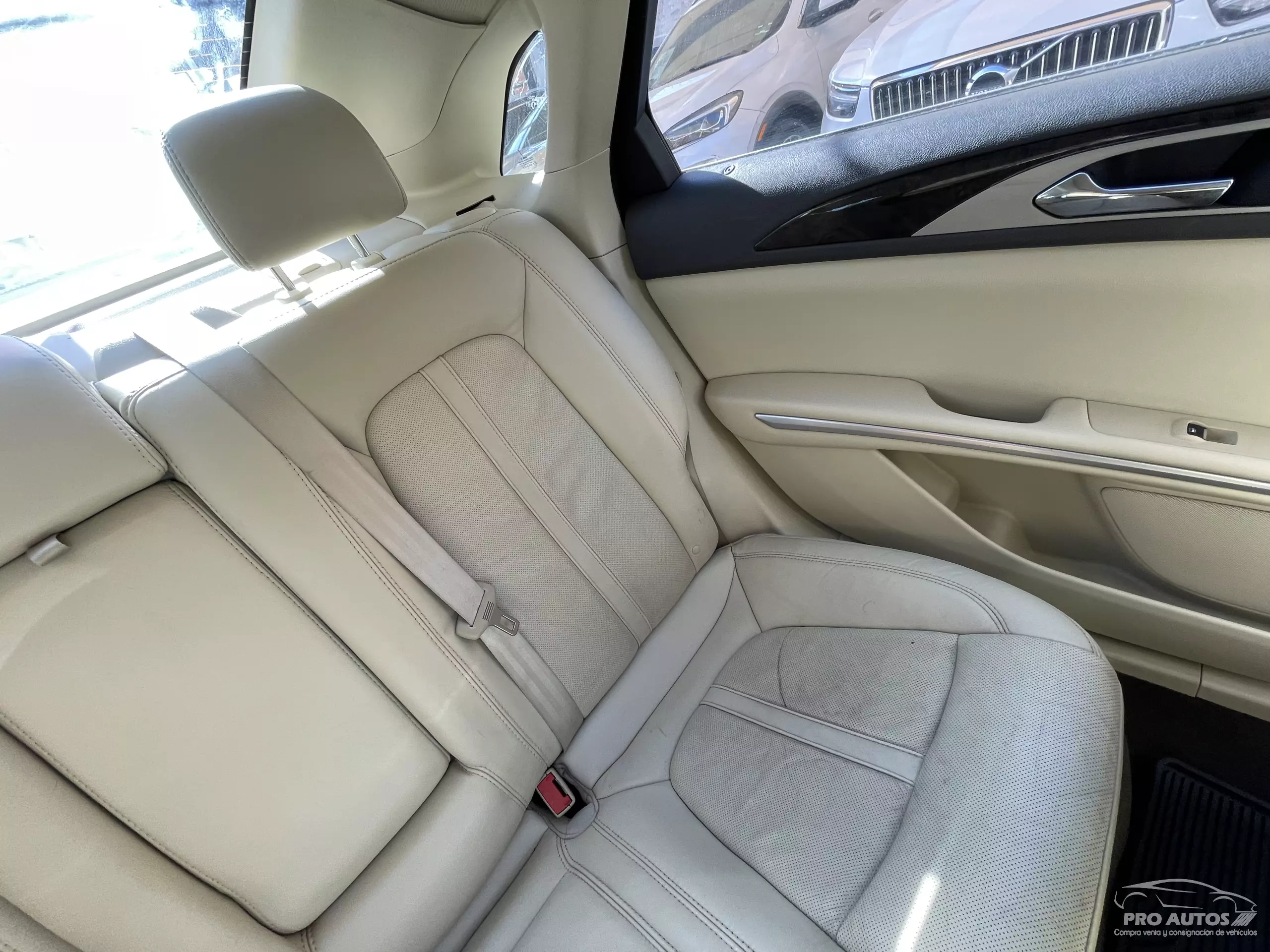 Lincoln MKZ
