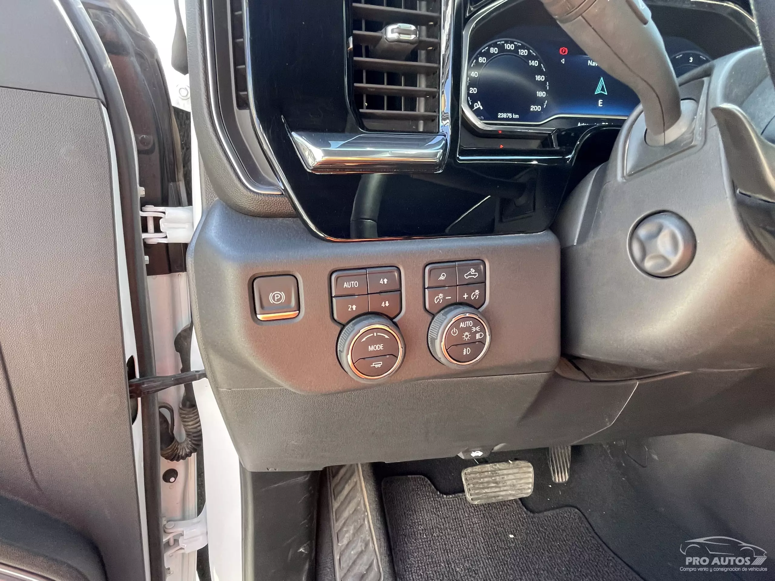 Chevrolet Cheyenne Pick-Up