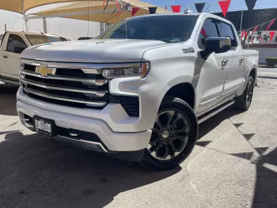 Chevrolet Cheyenne Pick-Up 2023
