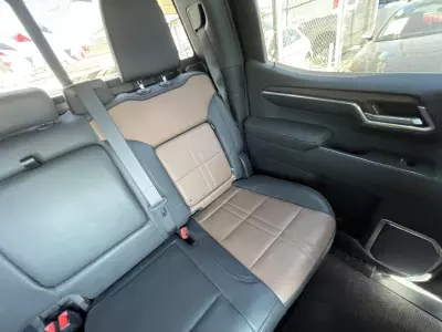 Chevrolet Cheyenne Pick-Up 2023